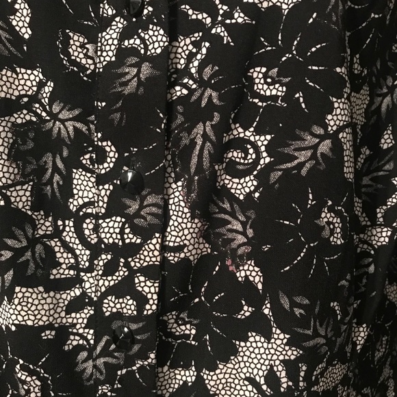 LACE LOOK BUTTON UP COLLAR SKIRT - Picture 2 of 10